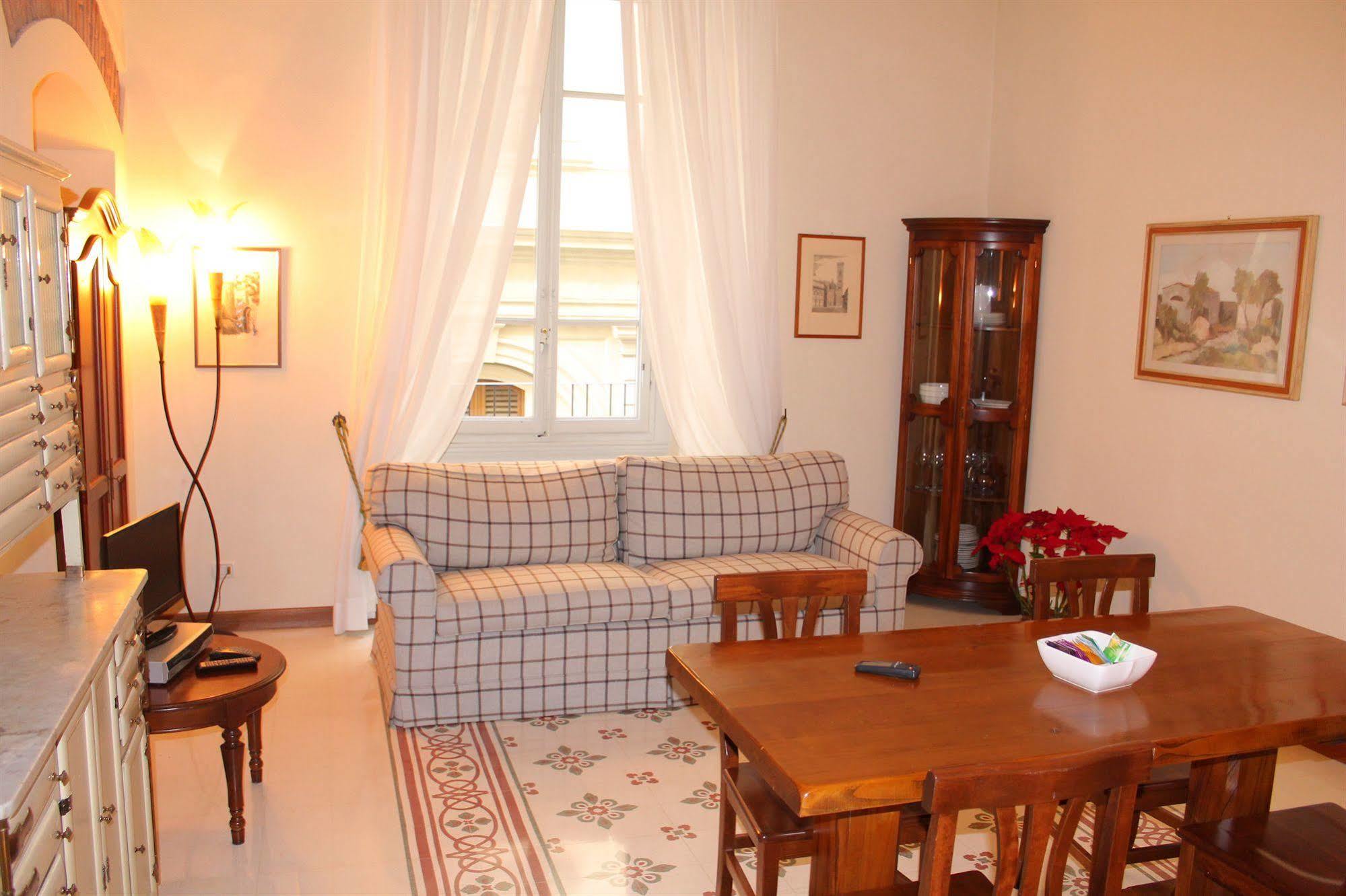 Via Roma Suites فلورنس المظهر الخارجي الصورة